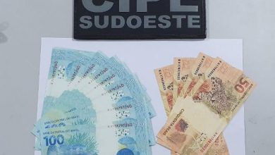 Photo of Homem é preso comercializando dinheiro falso pelos Correios em Botuporã