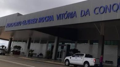 Photo of Tempo fechado impede pouso de avião da Gol em Vitória da Conquista