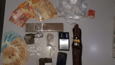 Photo of Polícia apreende drogas e dinheiro em Brumado