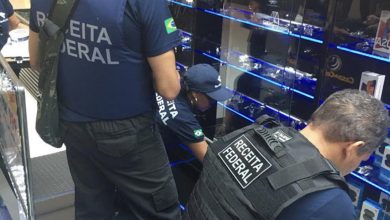 Photo of Operação da Receita Federal apreende celulares importados em Vitória  da Conquista