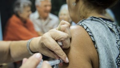 Photo of Conquista: mais de 10 mil pessoas são vacinadas contra a gripe no primeiro dia de campanha