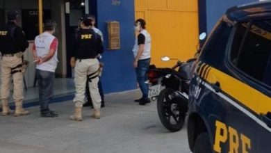 Photo of PRF e Vigilância Sanitária fiscalizam loja após denúncia de suspeita de coronavírus; confira os detalhes