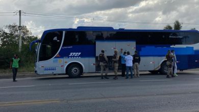 Photo of Prefeitura, ANTT e PRF apreendem ônibus clandestinos em Conquista