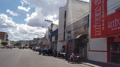 Photo of Prefeitura de Jequié anuncia toque de recolher e fechamento de parte do comércio; confira