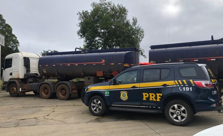 Photo of Em menos de 24 horas, mais um caminhão-tanque é apreendido transportando combustível com nota fiscal fraudada em Conquista
