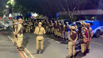 Photo of Conquista: Três pessoas são levadas para a delegacia e 34 estabelecimentos são fechados em mais uma noite de toque de recolher