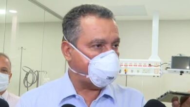Photo of “Ele é o grande aliado do vírus e da morte”, diz Rui Costa sobre Bolsonaro após ação no STF
