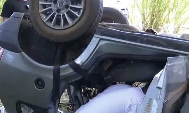 Photo of Batida entre moto, carro e caminhões deixa cinco mortos em rodovia do sul da Bahia