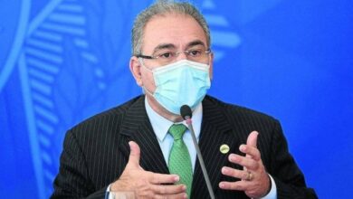 Photo of Ministro da Saúde admite dificuldade em garantir segunda dose da CoronaVac