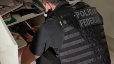 Photo of Vídeo: Polícia Federal de Conquista cumpre mandados em operação de combate a fraudes no auxílio emergencial; assista