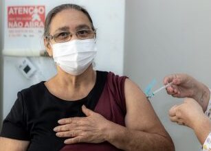 Photo of Bahia ultrapassa marca de 50% de vacinados com primeira dose