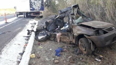 Photo of Seis baianos da mesma família morrem após carro bater em caminhão; bebê de 9 meses estava entre as vítimas