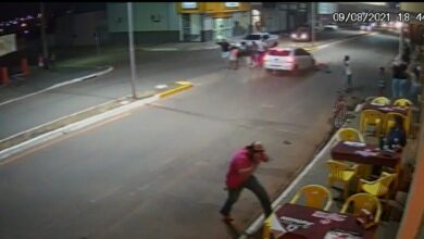 Photo of Vídeo: Ciclista é atropelado 2 vezes em menos de dois minutos no Mato Grosso e é socorrido para o hospital; assista