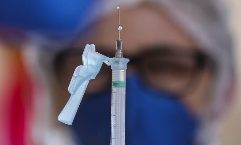 Photo of Covid-19: Terceira dose da vacina será aplicada a partir de setembro