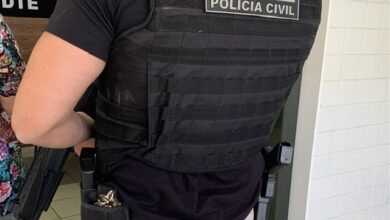 Photo of Conquista: Mulher de 53 anos é presa acusada de tráfico de drogas em operação da Polícia Civil