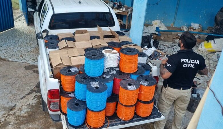 Photo of Operação policial apreende mais de 800 kg de explosivos na Chapada Diamantina