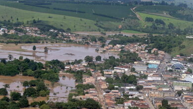 Photo of Bahia: Defesa Civil emite alertas por SMS para moradores de áreas com risco de temporais