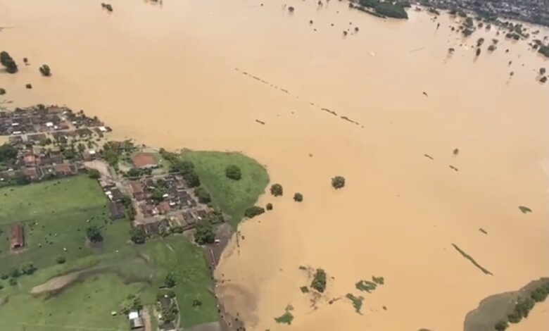 Photo of Caixa libera saque do FGTS nas regiões da Bahia e Minas atingidas por enchentes