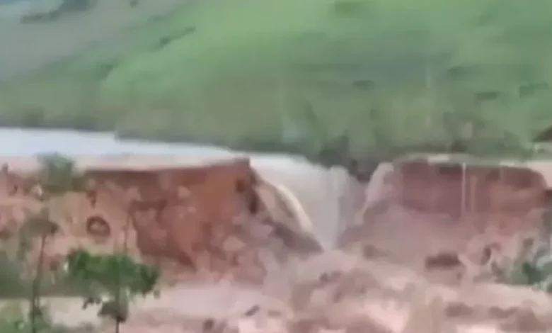 Photo of Quase 250 pessoas estão desabrigadas após barragens romperem em Apuarema