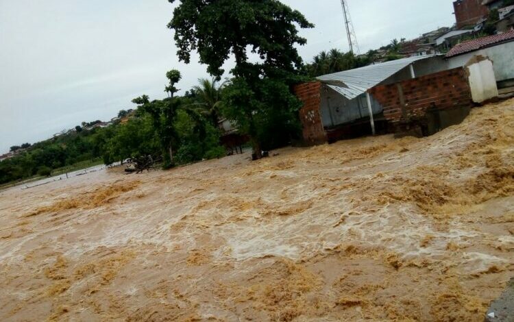 Photo of Alerta para a possibilidade de fortes chuvas neste final de semana em parte da Bahia