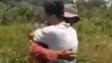 Photo of Viralizou o vídeo que mostra jovem indo para a lavoura contar ao pai que passou em medicina em Conquista