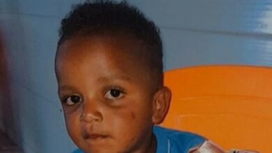 Photo of Padrasto investigado por espancar menino de 2 anos até a morte presta depoimento e é liberado
