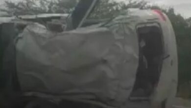 Photo of Homem morre após carro capotar na BR-116 na Bahia