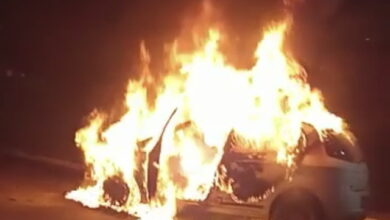 Photo of Vídeos: Carros pegam fogo em Jequié e assustam moradores