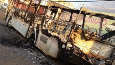 Photo of Ônibus de igreja evangélica pega fogo na região
