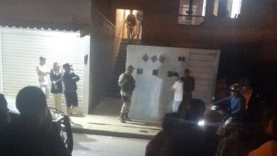 Photo of Polícia divulga informações sobre mãe e filho que foram encontrados mortos dentro de casa em Conquista