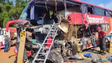 Photo of Acidente grave entre ônibus e carreta deixa 11 mortos no Mato Grosso