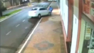 Photo of Vídeo: Padre atropela suspeito de furtar igreja em SP e foge sem prestar socorro