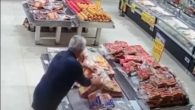 Photo of Homem enche carrinho de supermercado com 120kg de carne e sai sem pagar a conta