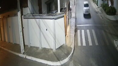 Photo of Conquista: Vídeo flagra carro fazendo zigue-zague antes de acidente na avenida Vivaldo Mendes
