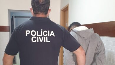Photo of Homem é preso acusado de arrombar casas na região