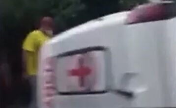 Photo of Acidente com ambulância deixa feridos na “Curva do Boi”