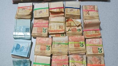 Photo of Homem é preso com R$ 33 mil em rodoviária da região