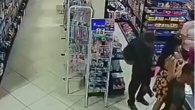 Photo of Conquista: Câmera mostra homem tirando foto de partes íntimas de adolescente dentro de supermercado