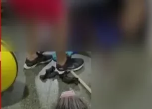 Photo of Após ser baleado, homem é socorrido com cabo de vassoura em academia