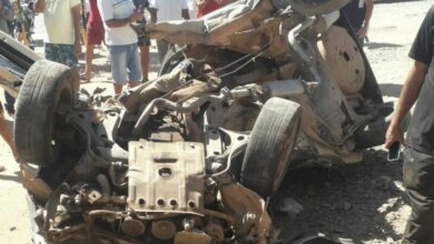 Photo of Vídeo: Carro fica destruído após ser atingido por trem na região