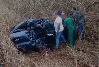 Photo of Vídeo: Homem morre após grave acidente na região