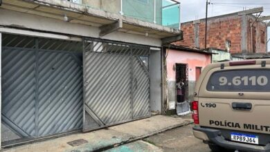 Photo of Casa de vereador é atingida por tiros