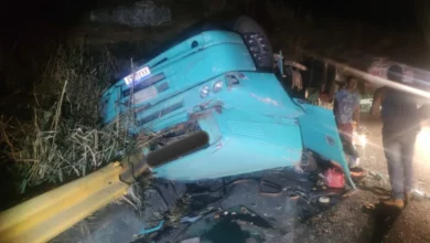 Photo of Grave acidente com caminhão na Serra do Marçal