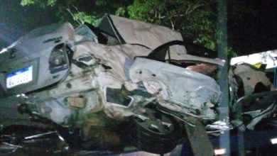 Photo of Grave acidente com mortes entre carro e carreta