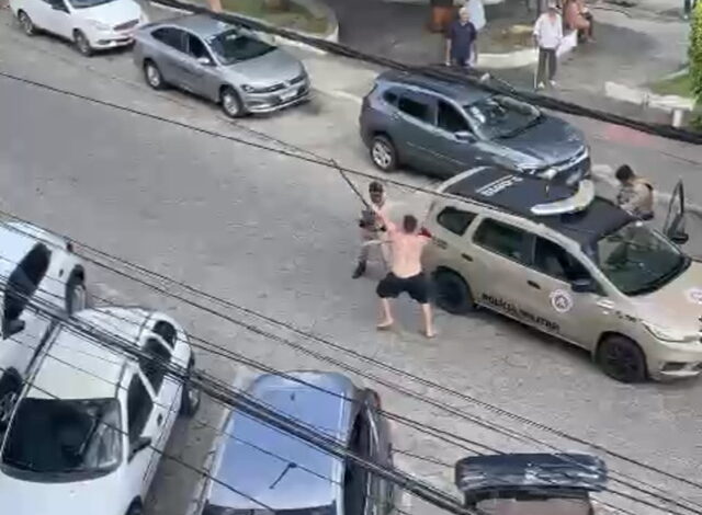 Photo of Polícia Militar divulga informações sobre homem que agrediu policiais em Itapetinga