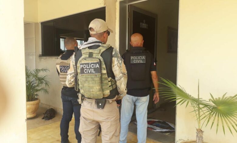 Photo of Operação policial prende falsos médicos em hospitais nesta quinta-feira