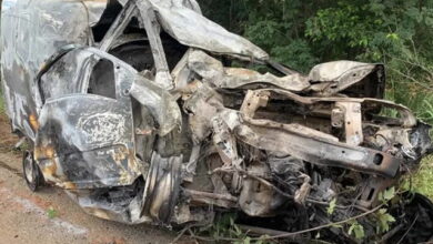 Photo of Região: Grave acidente, fogo e carro destruído