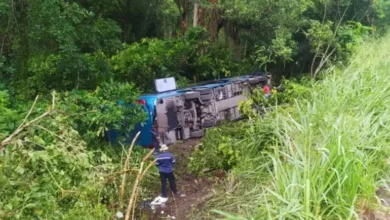 Photo of Grave acidente com ônibus da Águia Branca