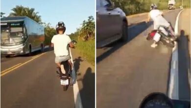 Photo of Região: Homem vai parar no hospital após empinar moto na estrada